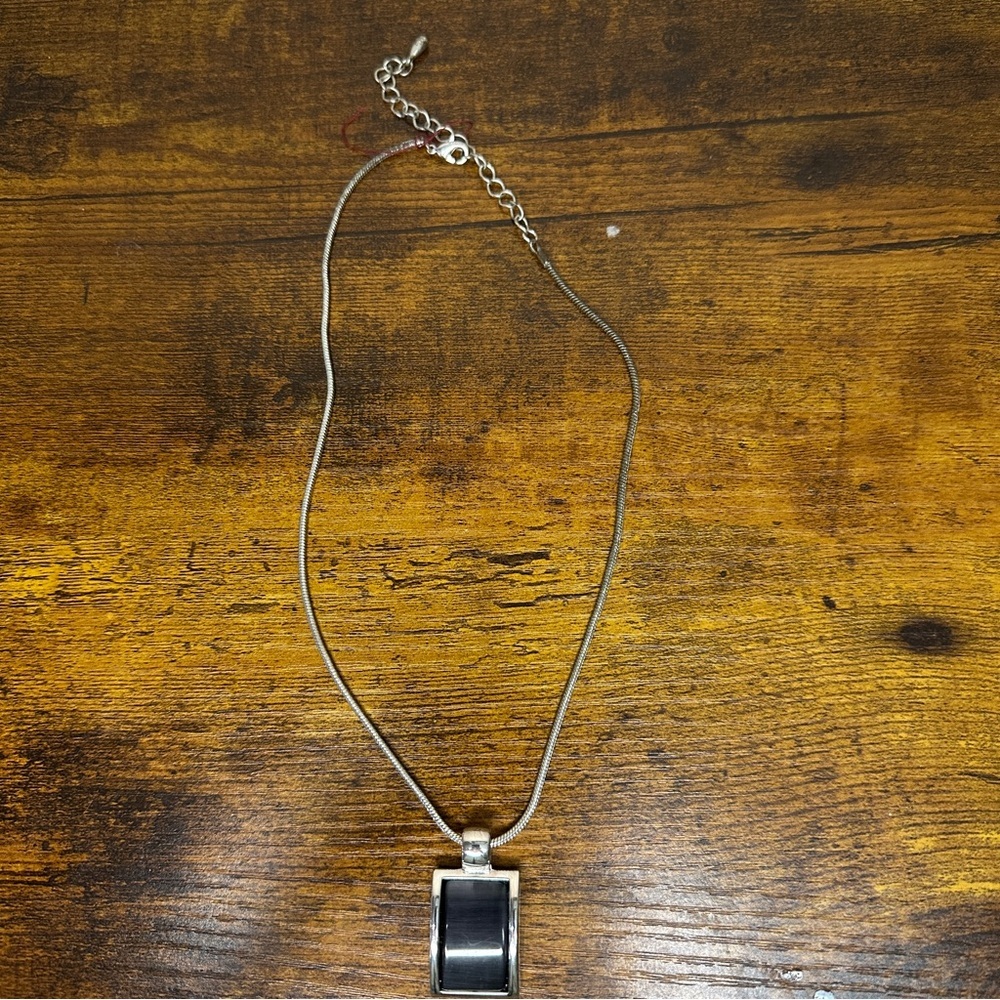Vintage Silver Tone Rectangular Black Stone Pendant Necklace - Snake Chain - 16"